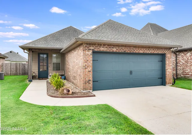 Photo 1 of Single family home for sale at 107 Cedar Mound Ln, Youngsville, LA 70592 | MLS# 2600007895 | Listing updated on 2026-09-03