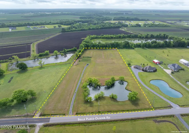 2nd image of 1706 Belle Pl Olivier Rd, New Iberia, LA 70563 | MLS# 2600002479