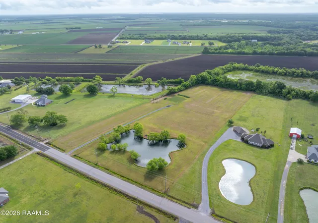 Photo 3 of Land for sale at 1706 Belle Pl Olivier Rd, New Iberia, LA 70563 | MLS# 2600002479 | Listing updated on 2026-07-30