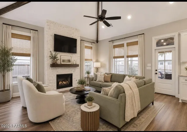 3rd image of 215 Whispering Meadows Rd, Broussard, LA 70518 | MLS# 2600002611