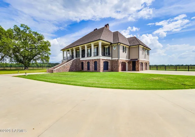 Photo 2 of Single family home for sale at 3256 Vidrine Rd, Ville Platte, LA 70586 | MLS# 2600004977 | Listing updated on 2026-06-05