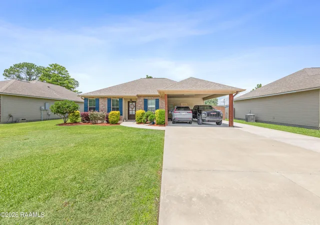 1st image of 479 Broussard St, Breaux Bridge, LA 70517 | MLS# 2600004703