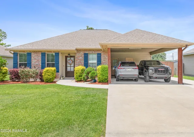 2nd image of 479 Broussard St, Breaux Bridge, LA 70517 | MLS# 2600004703