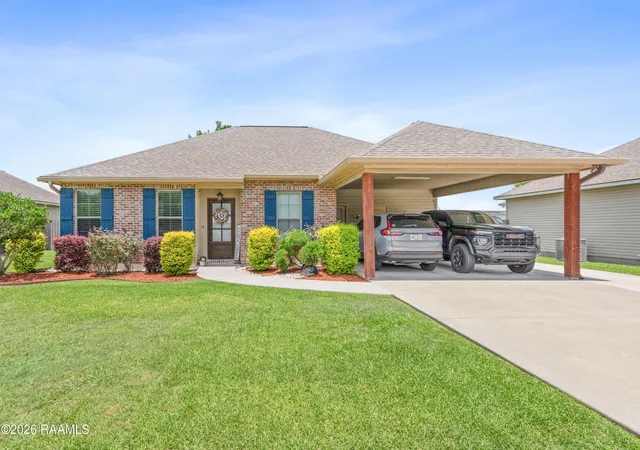 3rd image of 479 Broussard St, Breaux Bridge, LA 70517 | MLS# 2600004703