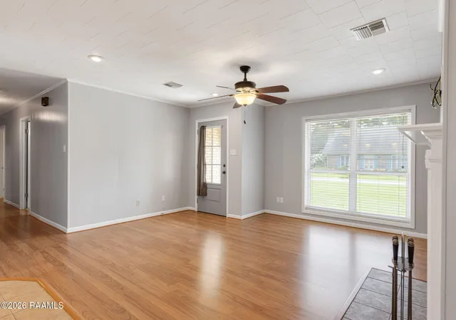 Homes for sale in Rayne, LA | 815 E E St, Rayne, LA 70578 | MLS# 2600005858