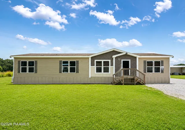 Homes for sale in Sunset, LA | 656 Robert Dailey Rd, Sunset, LA 70584 | MLS# 2600005767