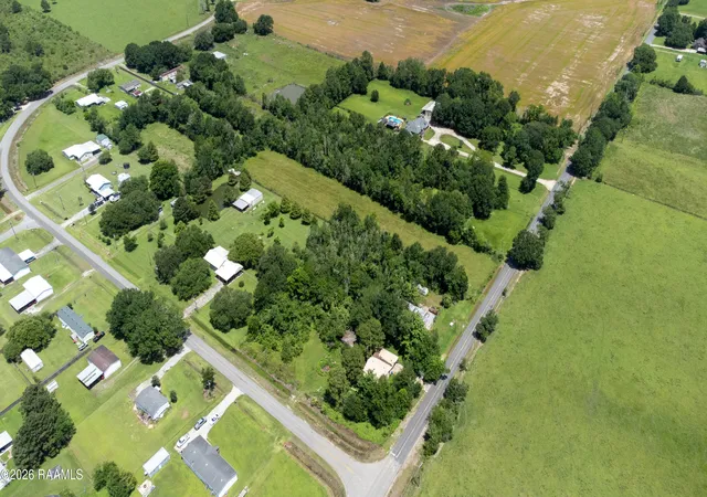 9th image of 900 Blk Janvier Rd, Scott, LA 70583 | MLS# 2600005449