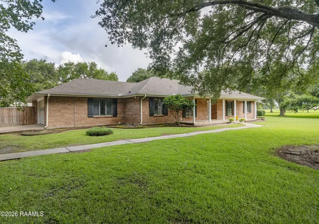 4th image of 11022 Anthony Rd, Abbeville, LA 70510 | MLS# 2600004588