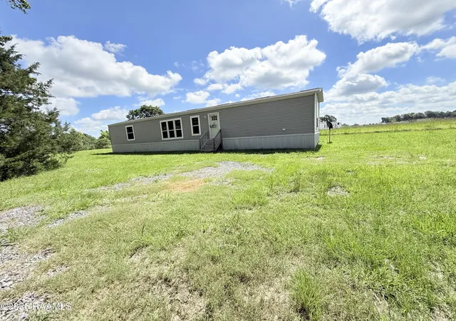 Homes for sale in Church Point, LA | 616 Saint Raphael Dr, Church Point, LA 70525 | MLS# 2600005273