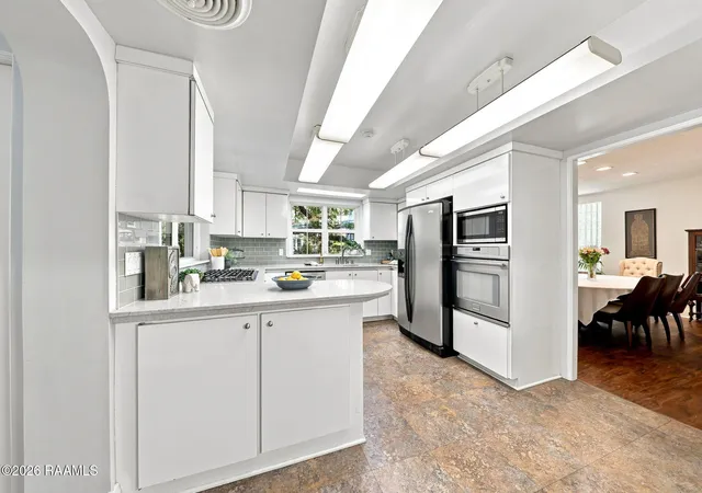 Photo 4 of Single family home for sale at 310 Marie St, New Iberia, LA 70563 | MLS# 2600007891 | Listing updated on 2026-10-02