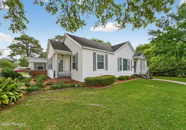 1st image of 701 Parkview Dr, New Iberia, LA 70563 | MLS# 2600002841