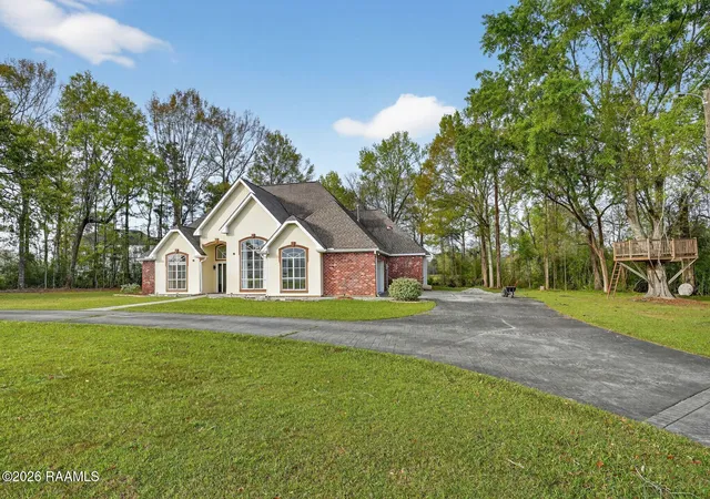 Homes for sale in Franklinton, LA | 101 Tiffany Dr, Franklinton, LA 70438 | MLS# 2600002436