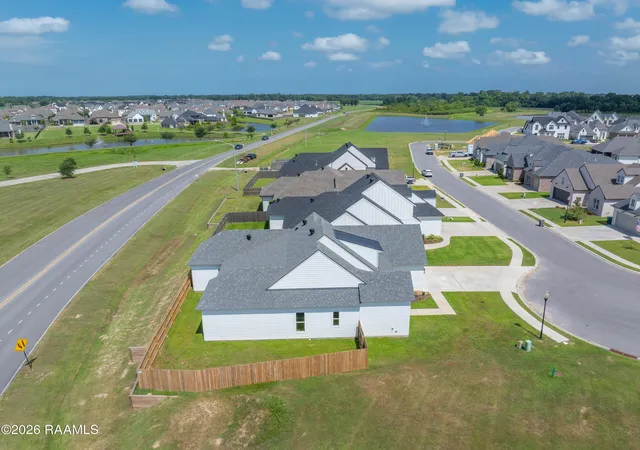 39th image of 119 Travellers Palm Way, Youngsville, LA 70592 | MLS# 2500003901