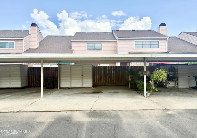 24th image of 400 W Brentwood #34, Lafayette, LA 70506 | MLS# 2600007195