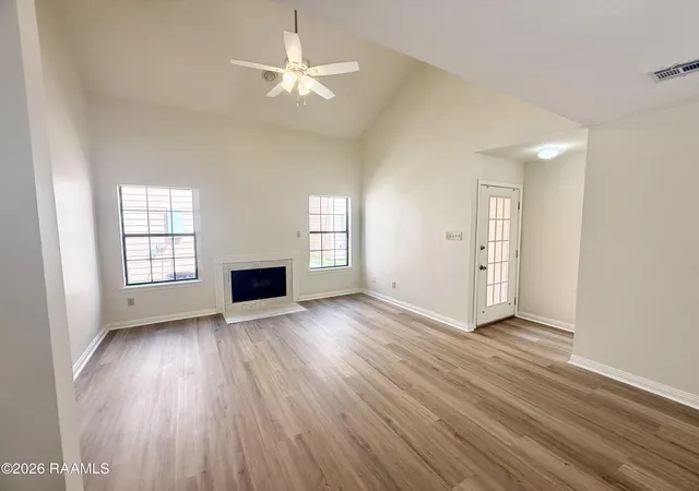 2nd image of 400 W Brentwood #34, Lafayette, LA 70506 | MLS# 2600007195