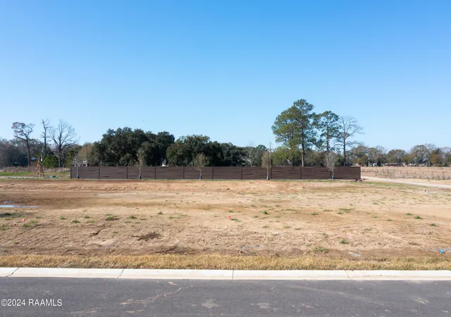 Photo 2 of Land for sale at 100 Marifito Ln, Lafayette, LA 70507 | MLS# 24000390 | Listing updated on 2026-05-11