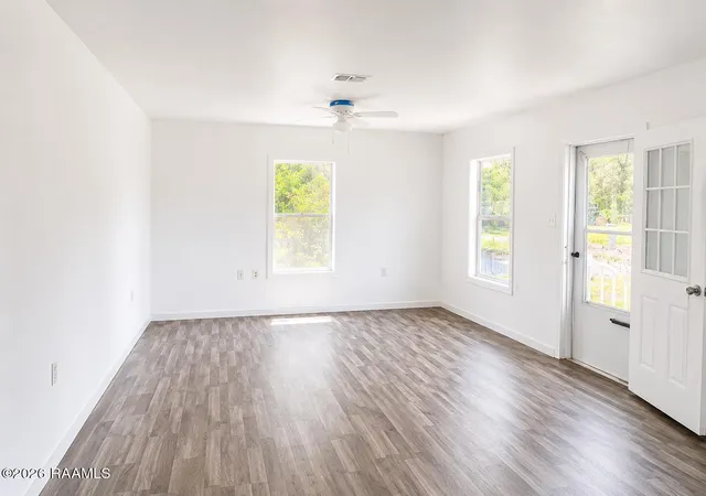 Photo 3 of Single family home for sale at 139 Gerald St, Opelousas, LA 70570 | MLS# 2600008015 | Listing updated on 2026-08-27