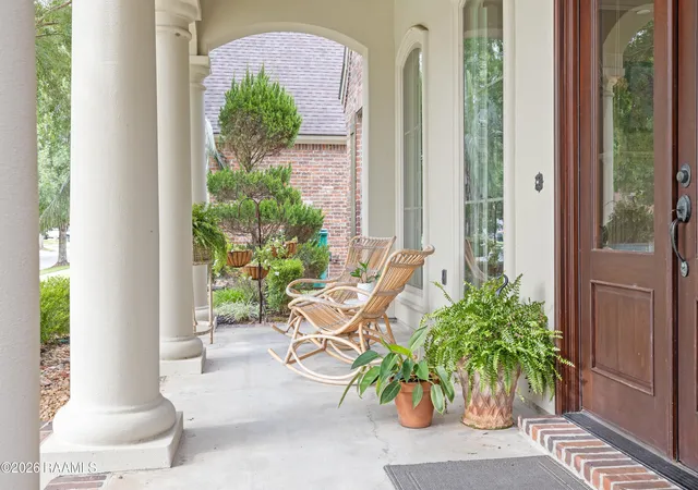 Photo 3 of Single family home for sale at 221 Rue De Frejus, Broussard, LA 70518 | MLS# 2600006655 | Listing updated on 2026-09-01