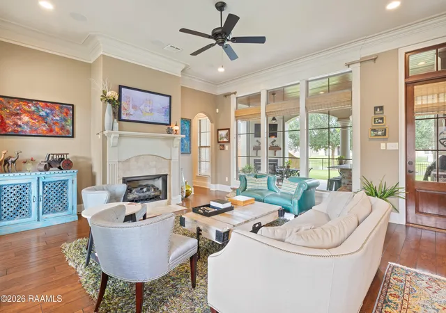 Photo 4 of Single family home for sale at 221 Rue De Frejus, Broussard, LA 70518 | MLS# 2600006655 | Listing updated on 2026-09-01