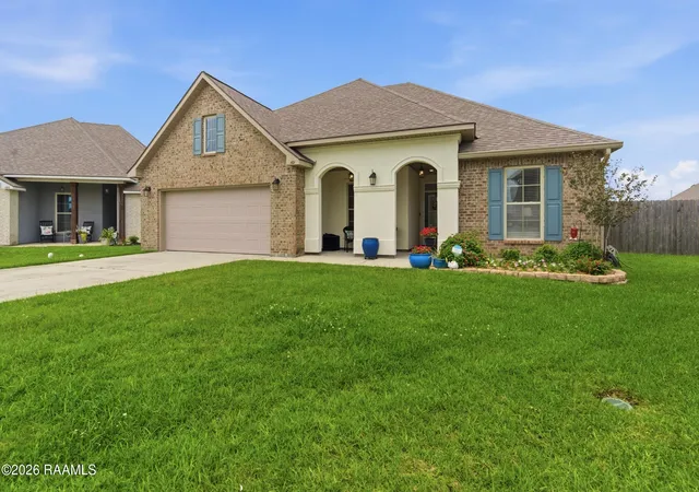 Homes for sale in Youngsville, LA | 101 Sugar Crest Dr, Youngsville, LA 70592 | MLS# 2600004801