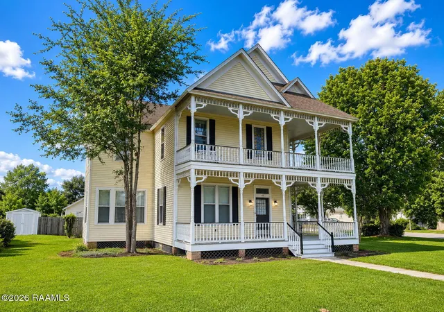 Photo 1 of Single family home for sale at 119 E Elm St, Crowley, LA 70526 | MLS# 2600004790 | Listing updated on 2026-09-11