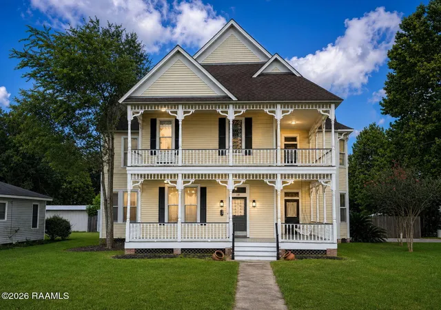 Photo 2 of Single family home for sale at 119 E Elm St, Crowley, LA 70526 | MLS# 2600004790 | Listing updated on 2026-09-11