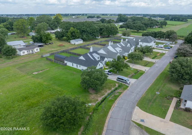 3rd image of 112 Gideon Rd, Youngsville, LA 70592 | MLS# 2600007231