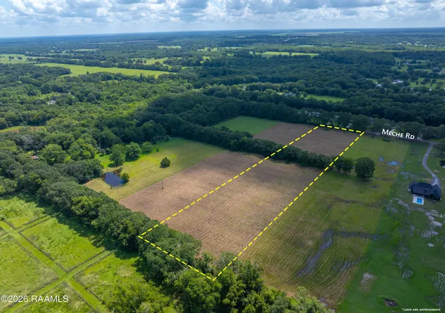 4th image of 501 Meche Rd, Carencro, LA 70520 | MLS# 2600006419