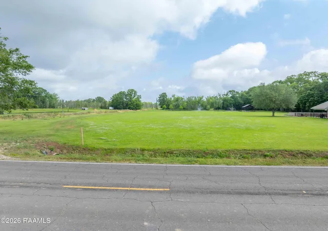 14th image of 1330 W Gloria Switch Rd, Carencro, LA 70520 | MLS# 2600003890