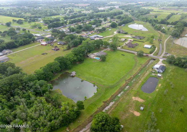 5th image of 1330 W Gloria Switch Rd, Carencro, LA 70520 | MLS# 2600003890