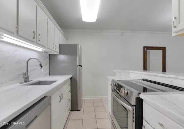 Photo 3 of Condo for sale at 220 Doucet Rd #221C, Lafayette, LA 70503 | MLS# 2600003178 | Listing updated on 2026-06-26