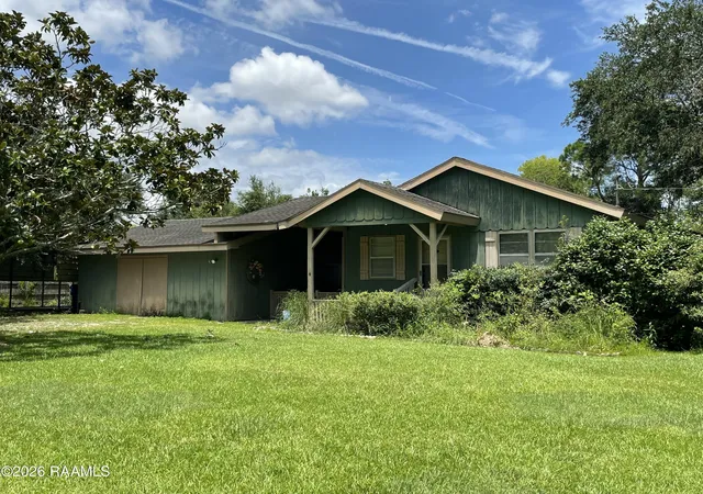 Photo 1 of Single family home for sale at 206 Bill Dr, Crowley, LA 70526 | MLS# 2600006371 | Listing updated on 2026-08-10