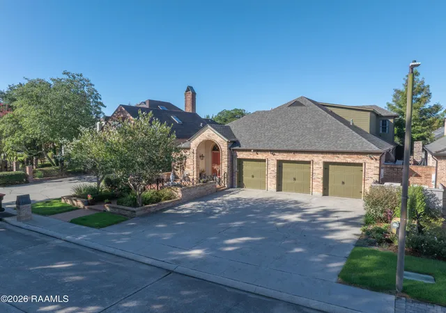 Photo 1 of Single family home for sale at 309 Oakleaf Dr, Lafayette, LA 70503 | MLS# 2600007568 | Listing updated on 2026-08-14