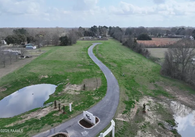 3rd image of 129 Bigleaf, Carencro, LA 70520 | MLS# 2600002487