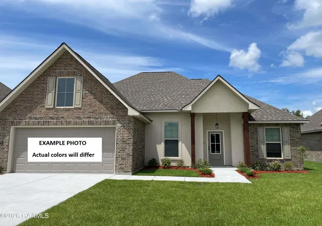 Photo 1 of Sale Pending at 107 Garden Meadows Dr, Lafayette, LA 70506 | MLS# 2600007359 | Listing updated on 2026-08-28
