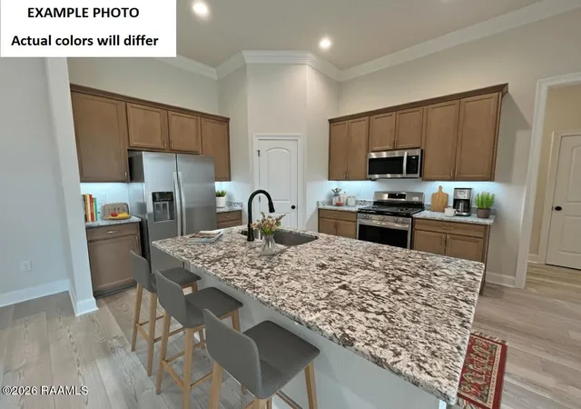 Photo 3 of Sale Pending at 107 Garden Meadows Dr, Lafayette, LA 70506 | MLS# 2600007359 | Listing updated on 2026-08-28