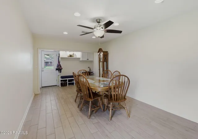 5th image of 820 Contraband Ln, Lake Charles, LA 70605 | MLS# 2600004825