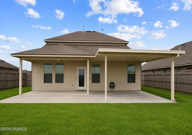 Homes for sale in Rayne, LA | 102 Old Silo Rd, Rayne, LA 70578 | MLS# 2600004765