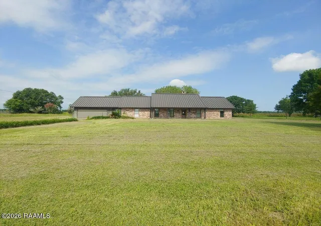 Photo 1 of Single family home for sale at 545 Coulee Lanoire Rd, Arnaudville, LA 70512 | MLS# 2600007983 | Listing updated on 2026-08-26