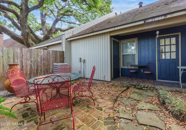15th image of 56 Audubon Oaks Blvd, Lafayette, LA 70506 | MLS# 2600007650