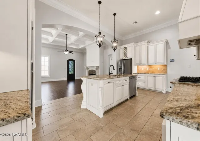 Homes for sale in Youngsville, LA | 104 Sago Palm Wy, Youngsville, LA 70592 | MLS# 2600002785