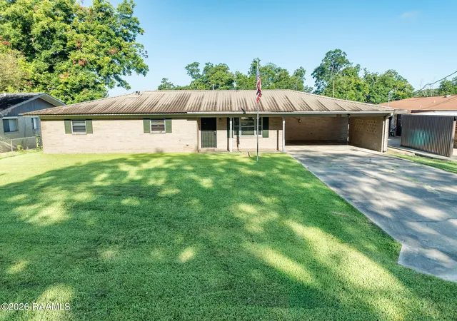 Photo 1 of Single family home for sale at 110 Ernest St, Ville Platte, LA 70586 | MLS# 2600006653 | Listing updated on 2026-08-27