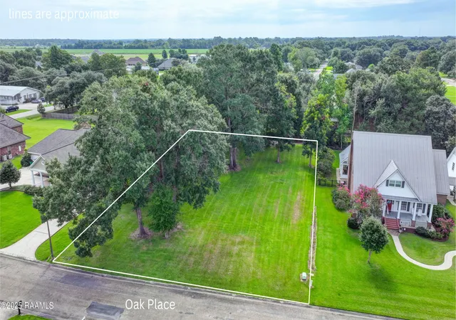 Photo 1 of Land for sale at 5 Oak Pl Pl, New Iberia, LA 70563 | MLS# 2500001881 | Listing updated on 2026-08-02