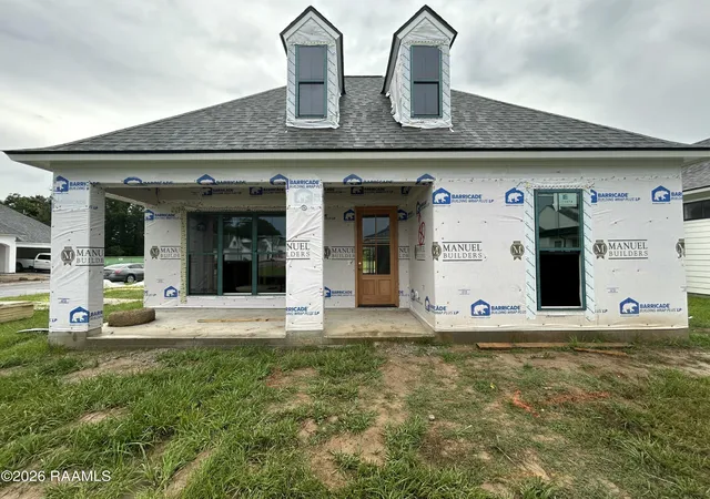 3rd image of 101 Shadow Bend Dr Dr, Broussard, LA 70518 | MLS# 2600006133
