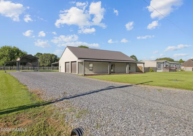 2nd image of 422 Longwood Dr, Opelousas, LA 70570 | MLS# 2600006720