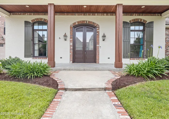3rd image of 105 Fyvie Ln, Lafayette, LA 70503 | MLS# 2600004260