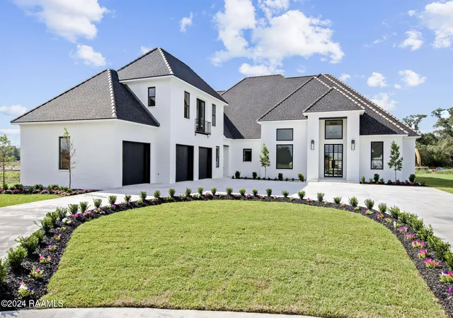 Photo 1 of Single family home for sale at 110 Trailing Oaks Dr, Youngsville, LA 70592 | MLS# 24003036 | Listing updated on 2026-08-22