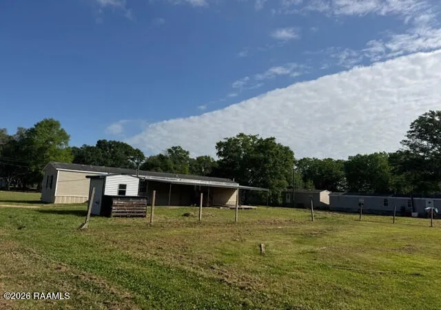 Homes for sale in Youngsville, LA | 8711 Champagne Dr, Youngsville, LA 70592 | MLS# 2600004082