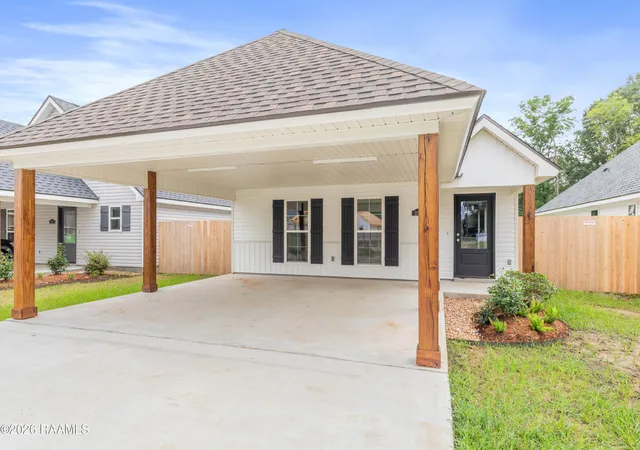 1st image of 208 Camerons Cove Dr, Carencro, LA 70520 | MLS# 2600004802