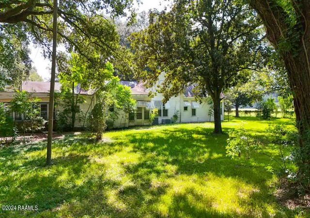 Photo 1 of Single family home for sale at 667 Soldier Rd, Rayne, LA 70578 | MLS# 24006045 | Listing updated on 2026-10-08